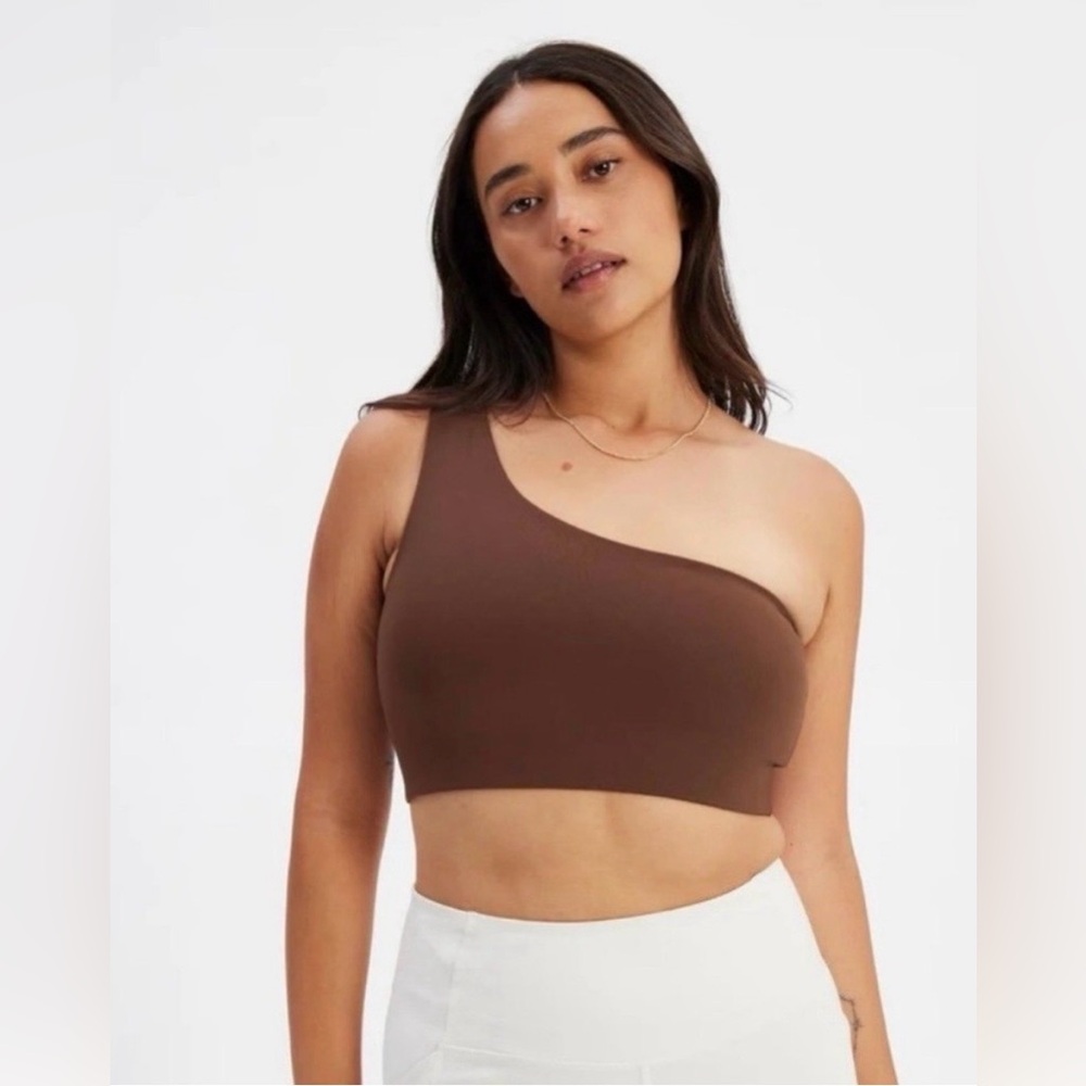 Girlfriend Collective Bianca One Shoulder Bra